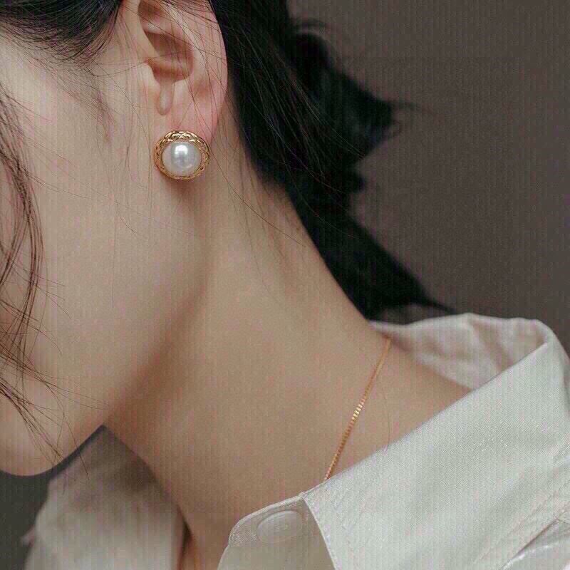 Ce1i*e earrings